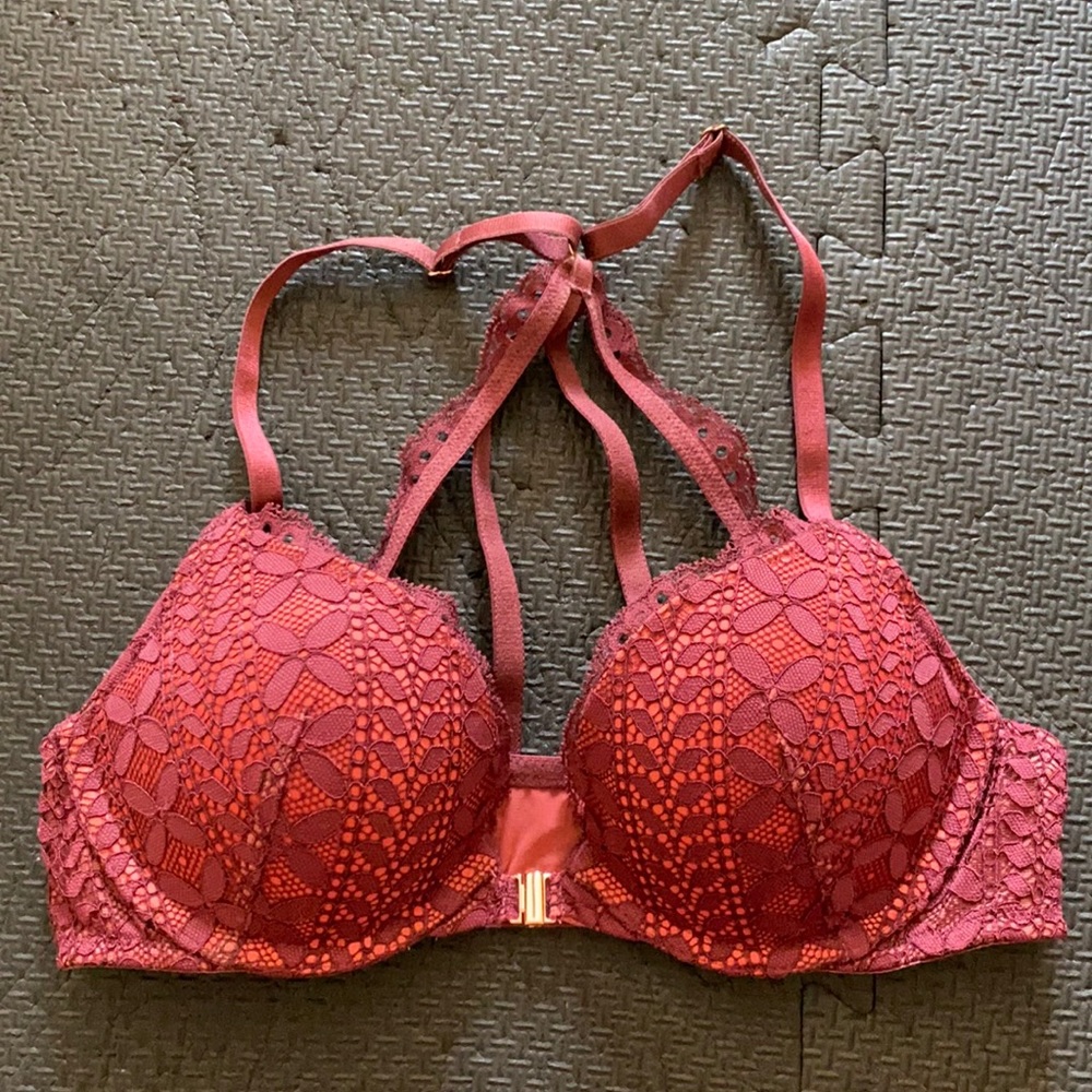 Victoria’s Secret dream angels bra